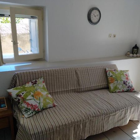Artemis Ermoupoli Centre Appartement Pour Petit Budget Backpackers 外观 照片